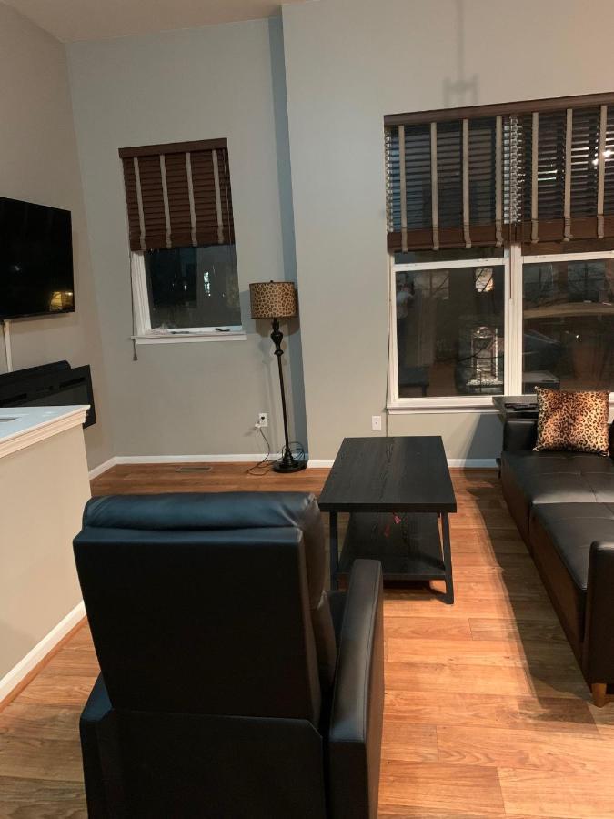 Spunky Town Home New Center Area デトロイト エクステリア 写真